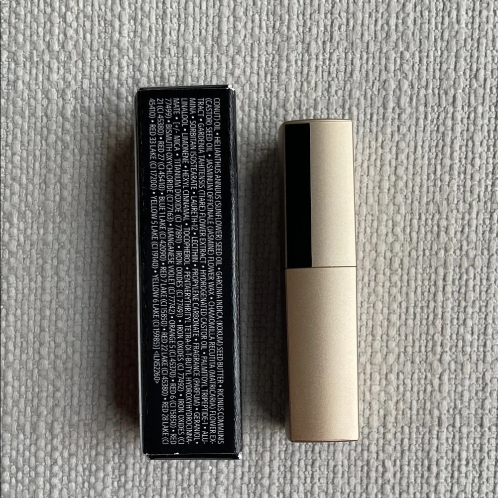 Bobbi Brown Luxe Matte Lipstick mini - claret 04